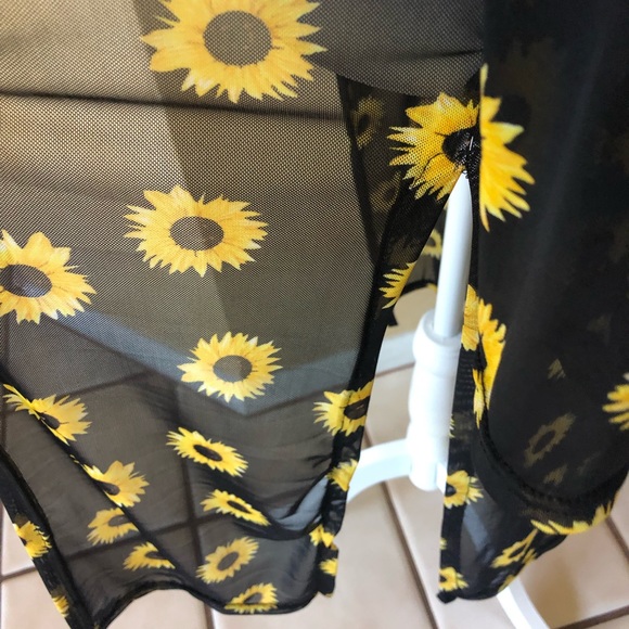 NYC Sunflower Sheer Duster Cardigan - Picture 7 of 8